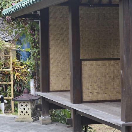 Villa Yukie Senggigi Montongbuwoh Kültér fotó