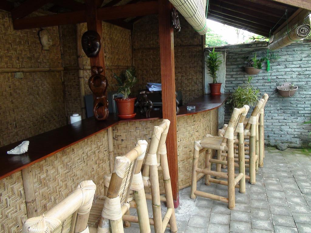 Villa Yukie Senggigi Montongbuwoh Kültér fotó