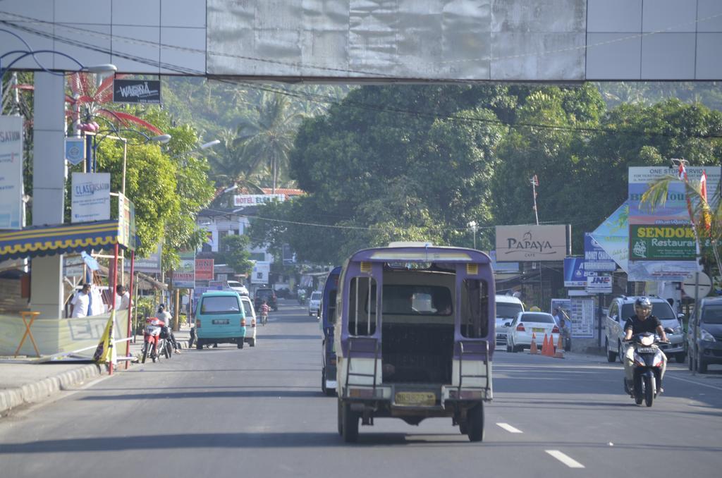 Villa Yukie Senggigi Montongbuwoh Kültér fotó