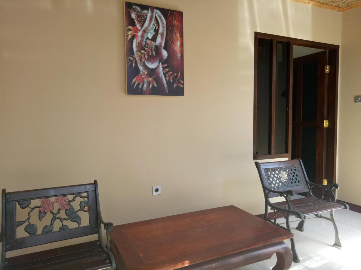 Villa Yukie Senggigi Montongbuwoh Kültér fotó